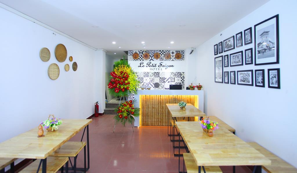 Le Petit Sai Gon Hotel Ho-Chi-Minh-Stadt Exterior foto
